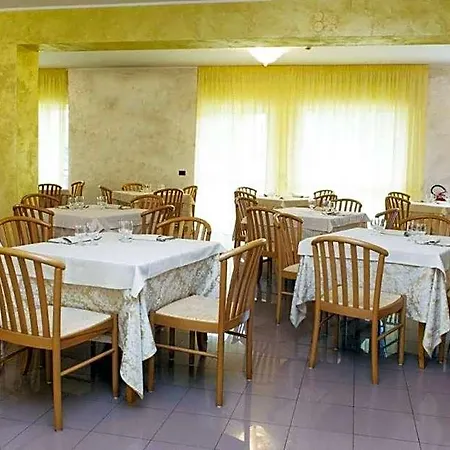 Parthenius Di Diamante 4* סירלה